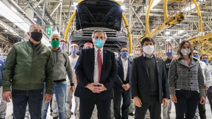 Fernández-Kicillof en Volkswagen: halagos a una multinacional que ataca a los trabajadores