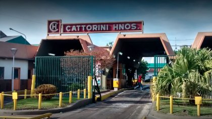 Aumentan los casos de contagio por coronavirus en la fábrica Cattorini de Quilmes