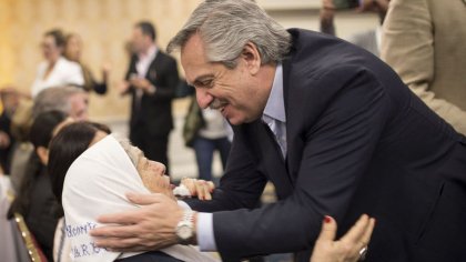 Asociación Madres de Plaza de Mayo critica al presidente argentino en carta abierta con duras definiciones