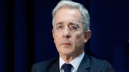 Álvaro Uribe en prisión domiciliaria: dio positivo el testeo de Covid-19 