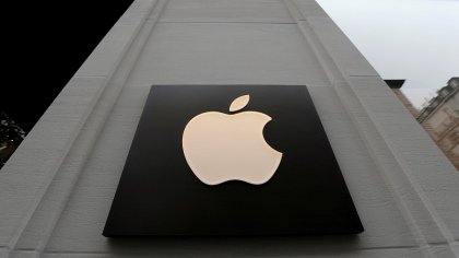 Apple alcanzó el récord de los 2 billones de dólares en valor de mercado