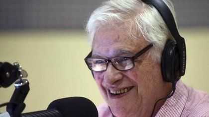 A los 82 años, Héctor Larrea anunció su retiro de la radio