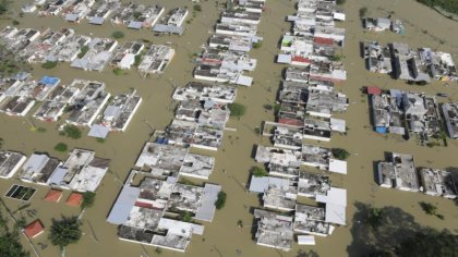 300 mil damnificados en Tabasco: gobierno prefirió inundar zonas más pobres