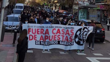 Manifestación juvenil contra las casas de apuestas: “Ellos se lucran, los barrios se empobrecen”