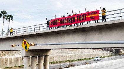 Tribus de EE.UU. y ambientalistas exigen alto al muro fronterizo con México