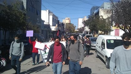 Inquilinos de Río Cuarto se movilizaron al Concejo Deliberante y a la Municipalidad