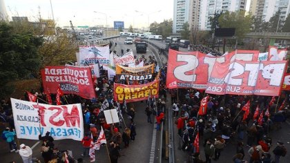 Centros de estudiantes terciarios porteños repudian la represión en el Puente Pueyrredón