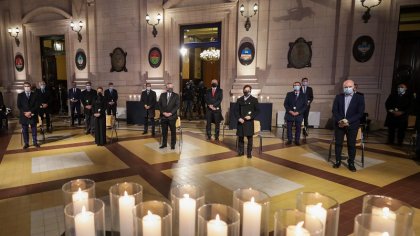 Con tono de campaña, Alberto y los gobernadores realizaron un homenaje a las víctimas del covid-19