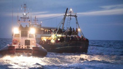 Nuevos náufragos africanos cerca de la isla italiana de Lampedusa