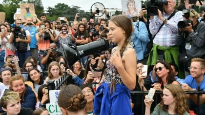 Greta Thunberg destacó el impacto ambiental de la industria de la moda en Vogue