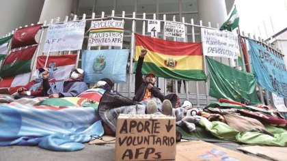 Parlamento boliviano aprobó el retiro de fondos privados de pensiones