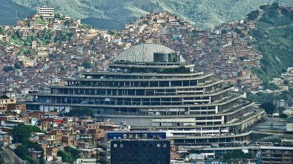 Profesora de la Universidad de Los Andes presa en el Helicoide en Caracas tras detención arbitraria