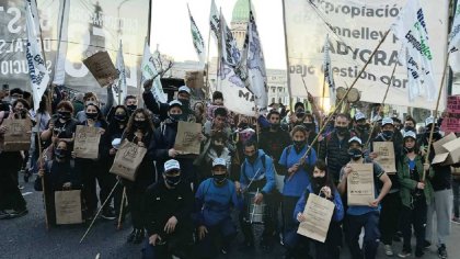 Trabajadores de Madygraf en la Huelga Mundial Por El Clima "reconvertimos la producción pensando en el futuro”