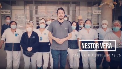 Néstor Vera, candidato a diputado, recibe el apoyo de trabajadoras del Hospital Regional de Antofagasta