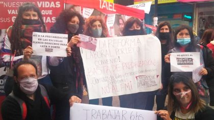 11D: docentes precarizados del Plan ATR se suman a la movilización contra el acuerdo con el FMI