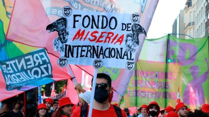 De luchar contra los despidos en Cresta Roja a repudiar el acuerdo con el FMI 