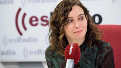 Las infames declaraciones de Ayuso: culpa al personal sanitario del colapso de la sanidad pública