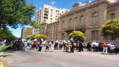 ¡Todo el apoyo a la lucha de las y los judiciales de San Luis!