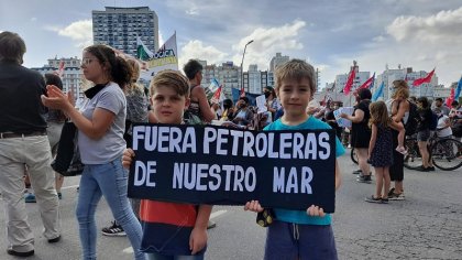  Lobby: las petroleras venden que sus plataformas offshore “cubrirían” el 70 % de la deuda con el FMI