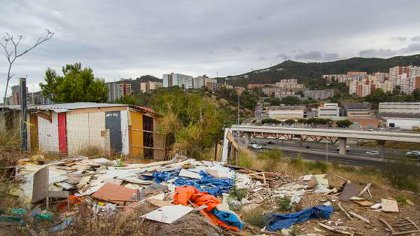 Munir y Jéssica: una pareja que vivía en un barrio de chabolas muere asfixiada intentando calentarse