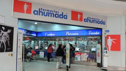 Farmacias Ahumada: Denuncian más de 200 despidos y precarización laboral