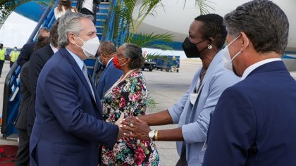 Alberto Fernández llegó a Barbados y continúa con el doble discurso sobre el cambio climático