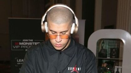 Maldita pobreza: en el call center también suena Bad Bunny