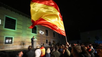 Vox quiere ser parte del gobierno castellanoleonés: la extrema derecha avanza de la mano del PP y ante la impotencia del bloque "progresista"