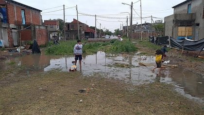 Ni "derecho" al tarifazo: ¿cómo es la vida sin servicios públicos? 