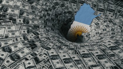 Dolarización: la estafa que defienden Milei y la derecha y ya fracasó en otros países