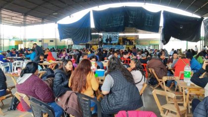 1M en Jujuy: Gran jornada solidaria de obreros rurales en Ledesma