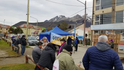 Ushuaia: trabajadores estatales reclaman contra el vaciamiento de la obra social