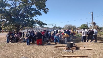  Jujuy: realizaron olla popular contra despidos a rurales en Yuto