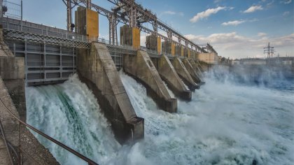 Las eléctricas ahora prefieren la hidráulica para mantener sus beneficios