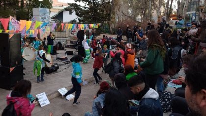 Se realizó un festival denunciando vaciamiento de la educación pública neuquina