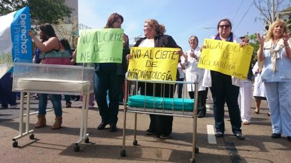 Hospital Fiorito: trabajadores convocan al paro y corte de Puente Pueyrredon