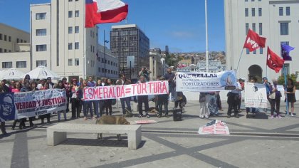 Funa al buque Esmeralda en Valparaíso