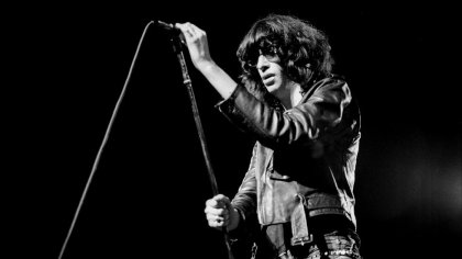 Joey, el Ramone de izquierda