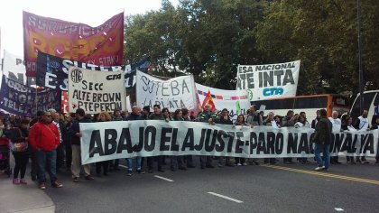 Marcha de las CTA: telefónicos se suman a la columna independiente junto a la izquierda