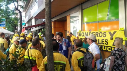 Los bomberos forestales salen de nuevo a la calle