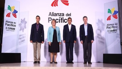  Peña Nieto en la Cumbre de la Alianza del Pacífico promueve la integración económica