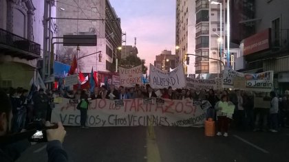 Importante marcha en Córdoba contra el tarifazo