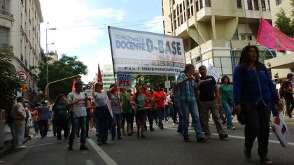 Córdoba: la conducción del gremio docente le da tiempo al gobierno para seguir ajustando