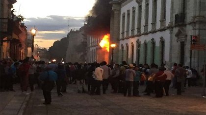 Cinco lesionados y once detenidos en la UABJO 