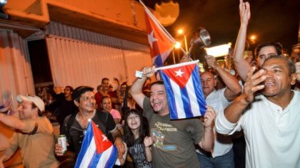 Anticastristas festejaron en Miami por la muerte de Fidel 