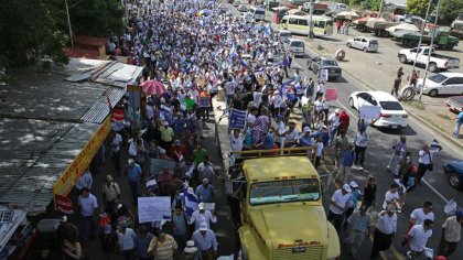 Gobierno de Daniel Ortega reprime protestas contra el canal bioceánico