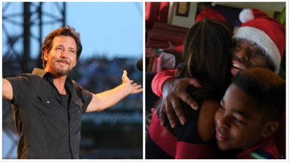 Eddie Vedder donó 10 mil dólares a una familia para Navidad