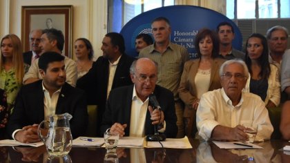 Parrilli acusó al Gobierno de Macri de ejercer persecución en su contra