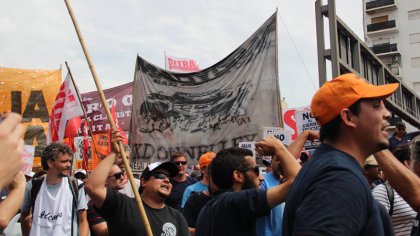 AGR-Clarín: plenario de la Federación Gráfica votó movilizar a Plaza de Mayo