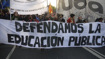 La presidenta de la Federación Universitaria Argentina contra el paro docente